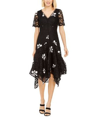 TAYLOR/DANNY & NICOLE SS EMBR LACE HANK HEM - Shenayah Beauty Shop