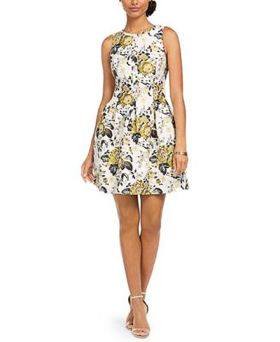 VINCE CAMUTO/G-III APPAREL GROUP FLRL JACQ FNF W BUTTONS - Shenayah Beauty Shop