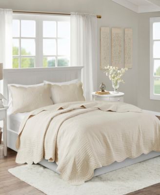 Madison Park Tuscany 3-Piece Full/Queen Comforter Set in White